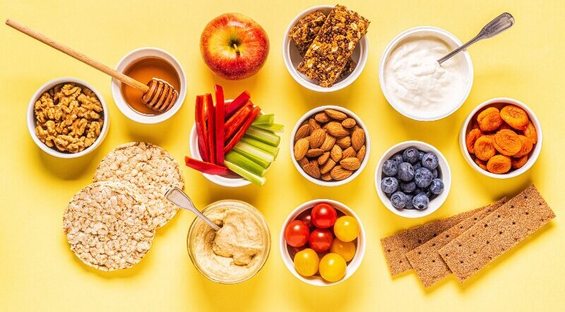 간단한 재료로 만드는 다양한 스낵 아이디어